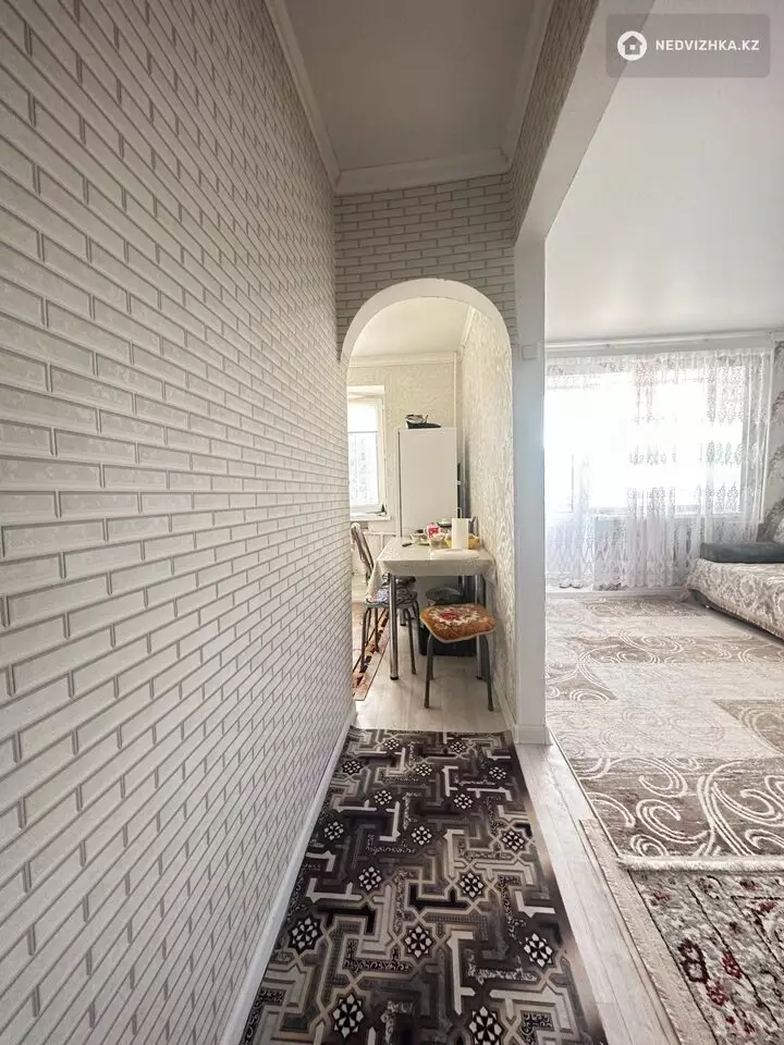 1-комнатная квартира, этаж 4 из 4, 31 м², фотография 5