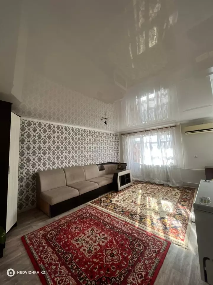 1-комнатная квартира, этаж 4 из 4, 31 м², фотография 2