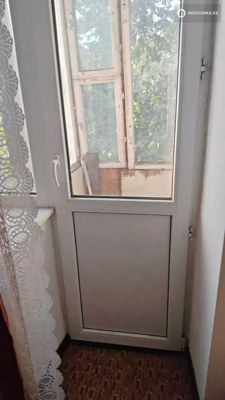 2-комнатная квартира, этаж 3 из 4, 45 м², На длительный срок, фотография 5