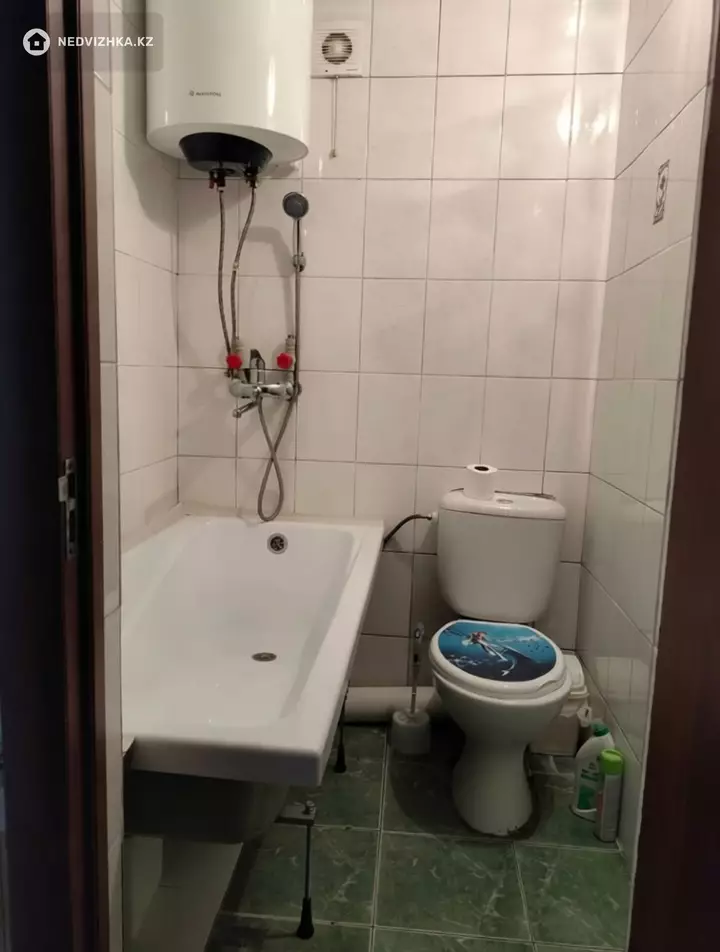1-комнатная квартира, этаж 4 из 5, 41 м², фотография 4