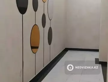 2-комнатная квартира, этаж 6 из 9, 67 м², На длительный срок