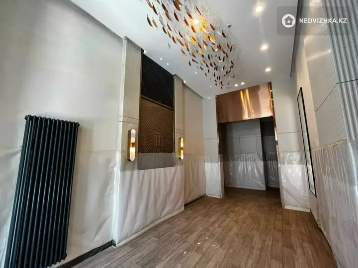 2-комнатная квартира, этаж 2 из 12, 56 м², фотография 5