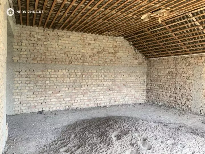 5-комнатный дом, 13.5 соток, 428 м², фотография 4