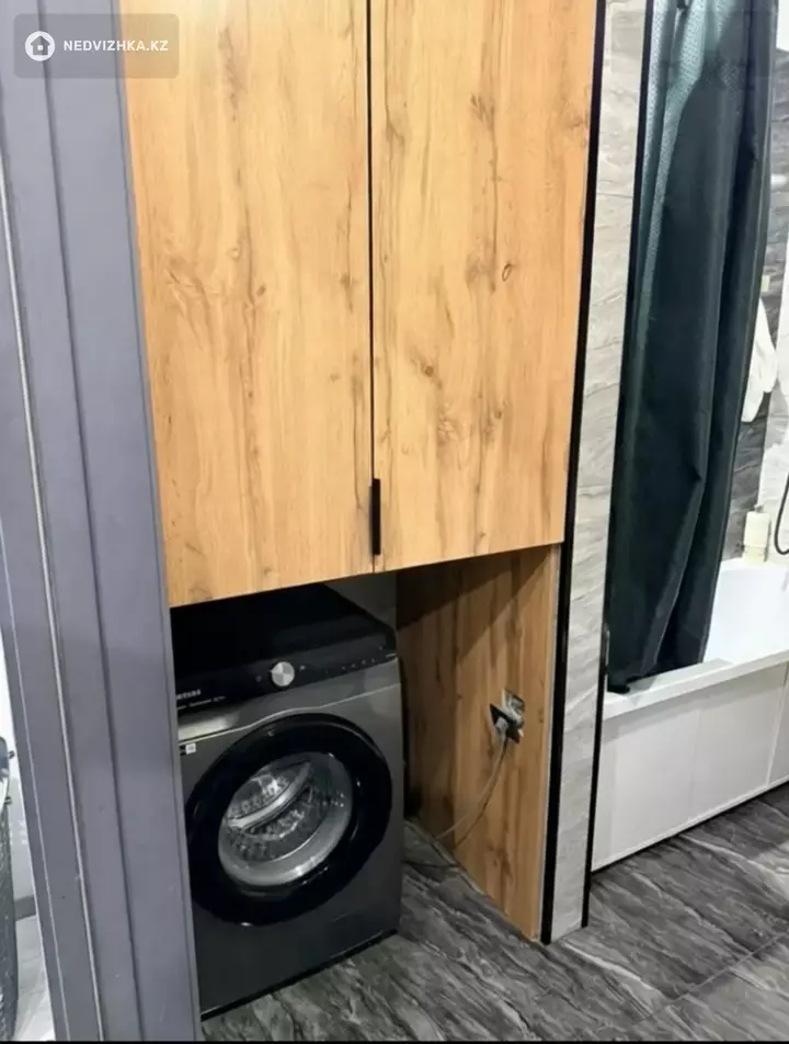 3-комнатная квартира, этаж 1 из 5, 100 м², фотография 3