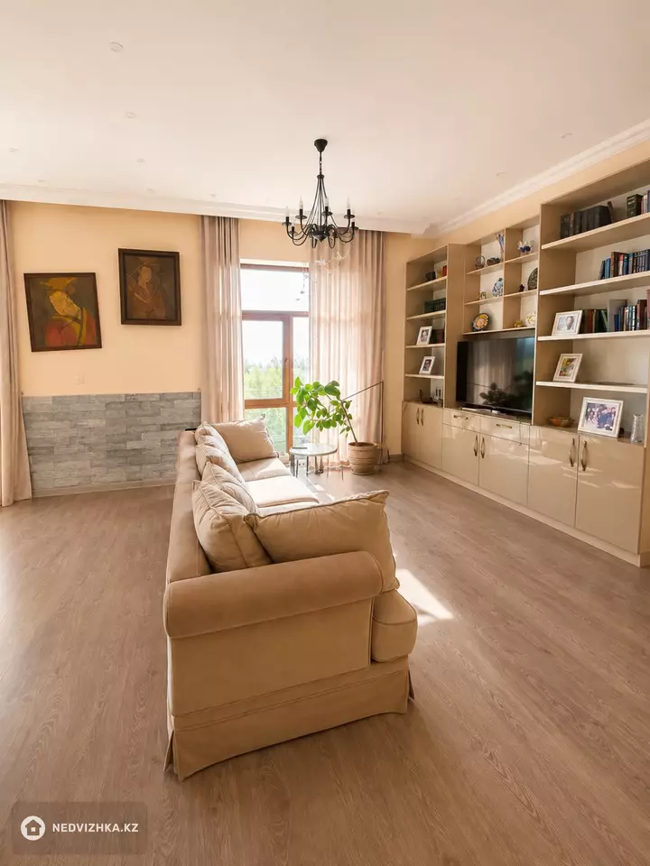 4-комнатный дом, 6 соток, 192 м², фотография 3