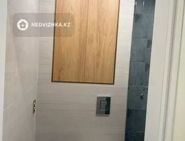 2-комнатная квартира, этаж 2 из 3, 52 м², миниатюра 9