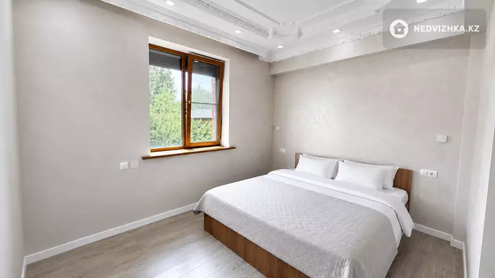 4-комнатный дом, 6 соток, 200 м², фотография 5