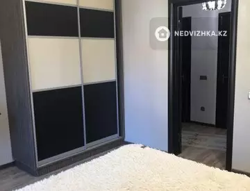 2-комнатная квартира, этаж 2 из 12, 64 м², На длительный срок