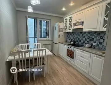 2-комнатная квартира, этаж 3 из 13, 71 м²