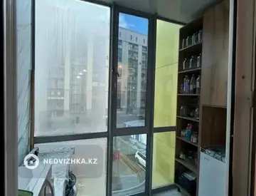 2-комнатная квартира, этаж 3 из 13, 71 м²