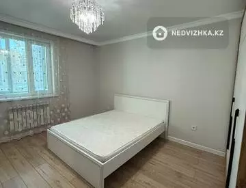 2-комнатная квартира, этаж 3 из 13, 71 м², миниатюра 8