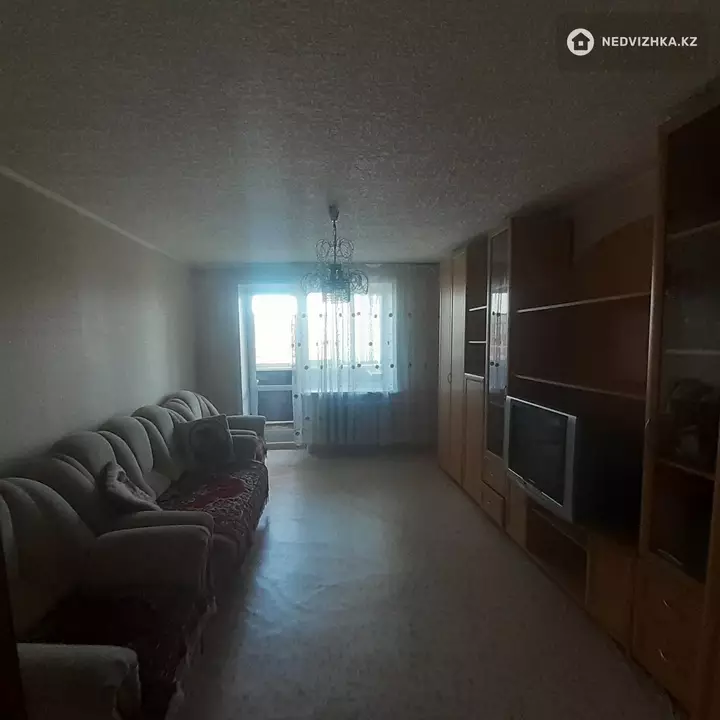 3-бөлмелі пәтер, қабат 3 барлық қабат саны 6, 58 м²