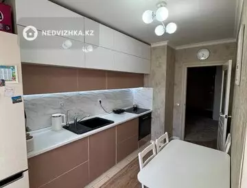 2-комнатная квартира, этаж 4 из 16, 72 м²
