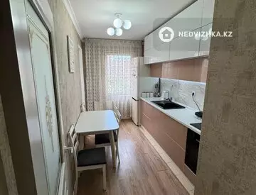 2-комнатная квартира, этаж 4 из 16, 72 м²