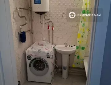 3-комнатная квартира, этаж 5 из 9, 3 м², На длительный срок