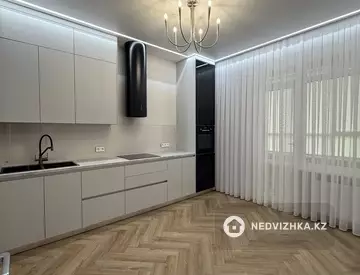 2-комнатная квартира, этаж 11 из 14, 60 м²