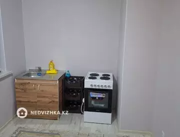 3-комнатная квартира, этаж 5 из 9, 3 м², На длительный срок, миниатюра 8