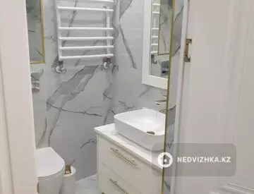 2-комнатная квартира, этаж 3 из 4, 56 м², На длительный срок, миниатюра 8
