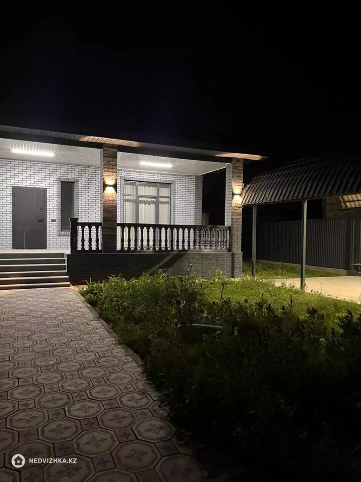 5-комнатный дом, 6.5 соток, 180 м², фотография 2