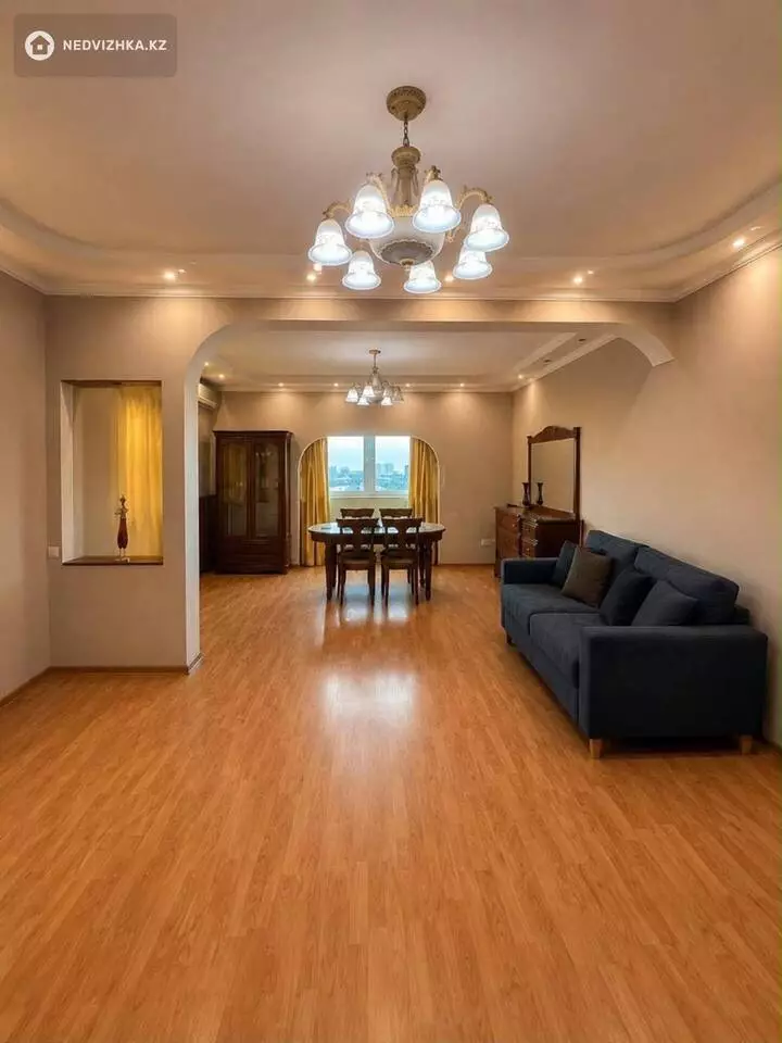 3-комнатная квартира, этаж 11 из 17, 115 м², фотография 3