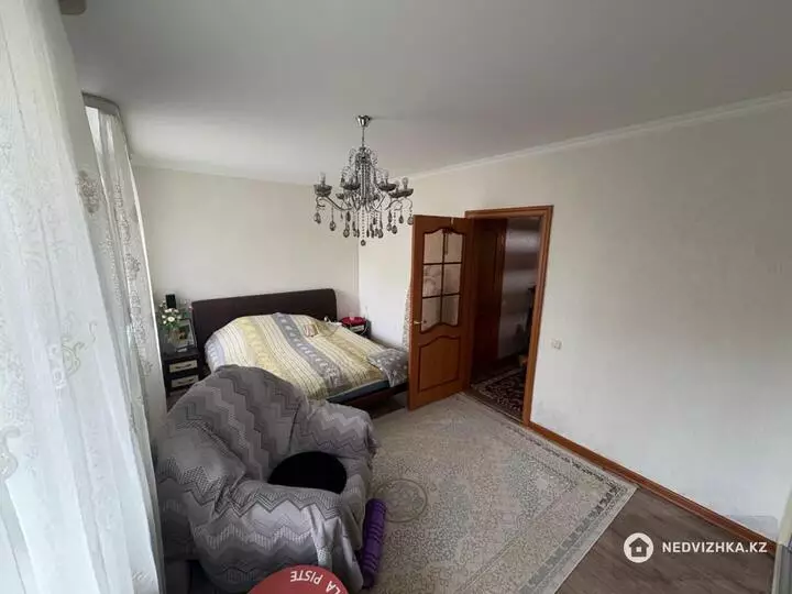 5-комнатная часть дома, 0.4 соток, 117 м²