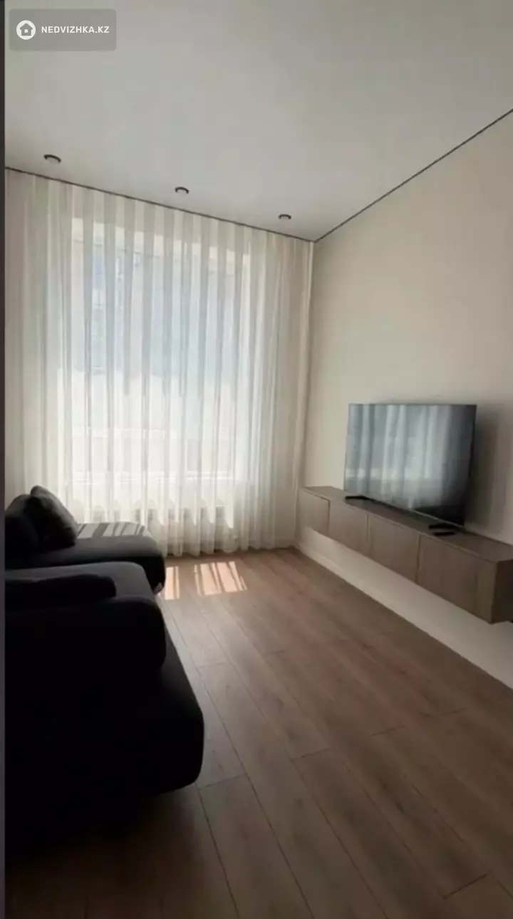 1-комнатная квартира, этаж 12 из 12, 39 м², 2-фотосурет