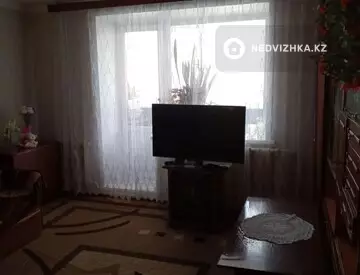3-комнатная квартира, этаж 2 из 2, 76 м²