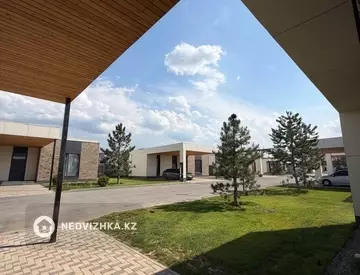 6-комнатный дом, 6 соток, 201 м², миниатюра 1