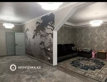 4-бөлмелі үй, 8 соттық, 224 м², 1-нобай