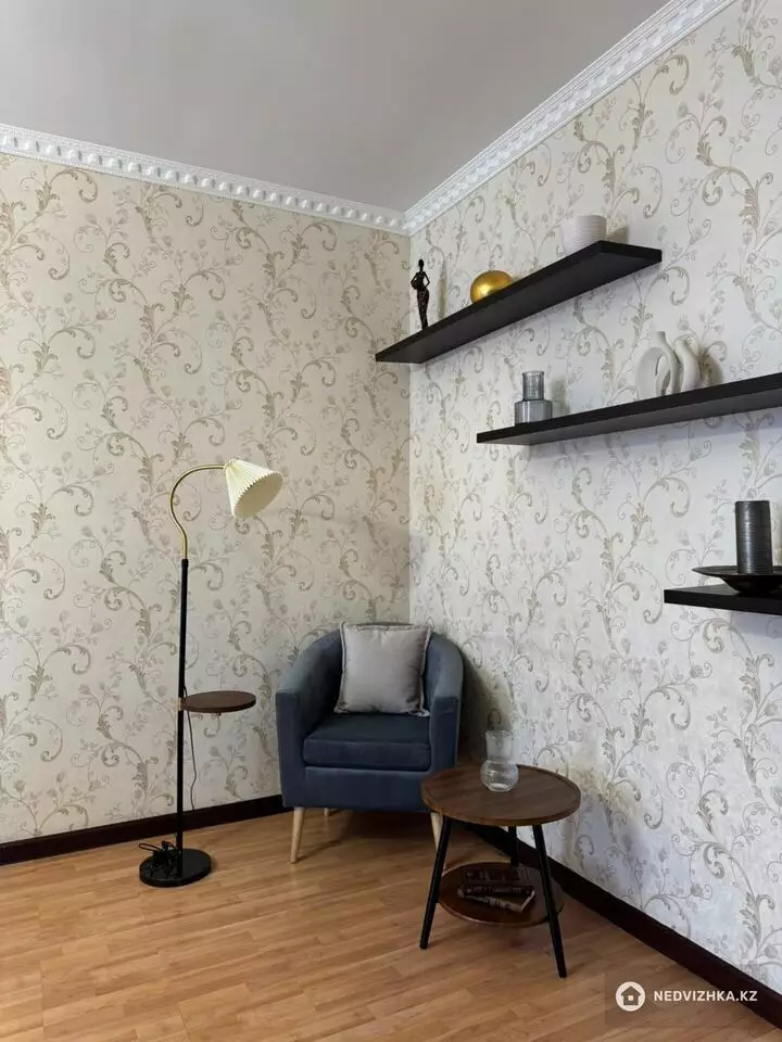 2-комнатная квартира, этаж 7 из 9, 85 м², фотография 2