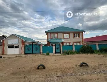 6-комнатный дом, 10 соток, 238 м²