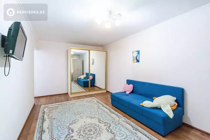 1-комнатная квартира, этаж 2 из 4, 33 м², фотография 3