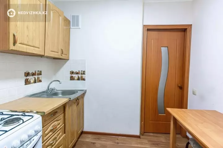 1-комнатная квартира, этаж 2 из 4, 33 м², фотография 4