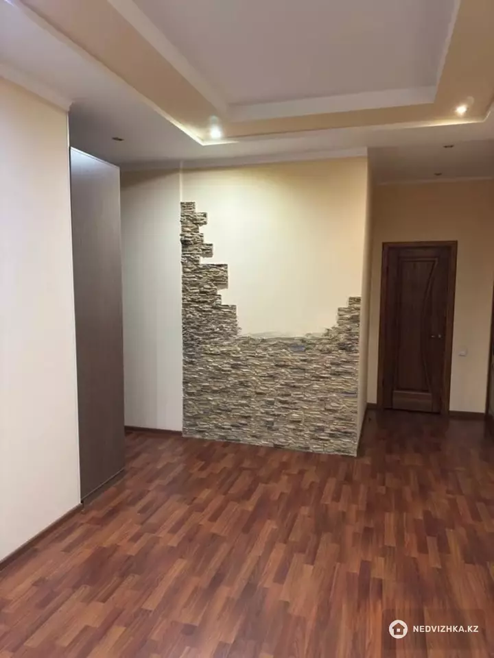 3-комнатная квартира, этаж 5 из 9, 125 м², фотография 5