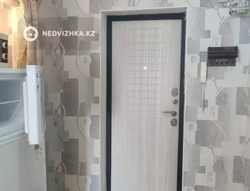 1-комнатная квартира, этаж 4 из 9, 45 м²