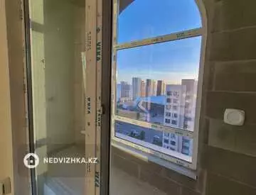 4-комнатная квартира, этаж 14 из 14, 160 м², миниатюра 6