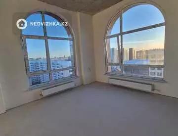 4-комнатная квартира, этаж 14 из 14, 160 м², миниатюра 3
