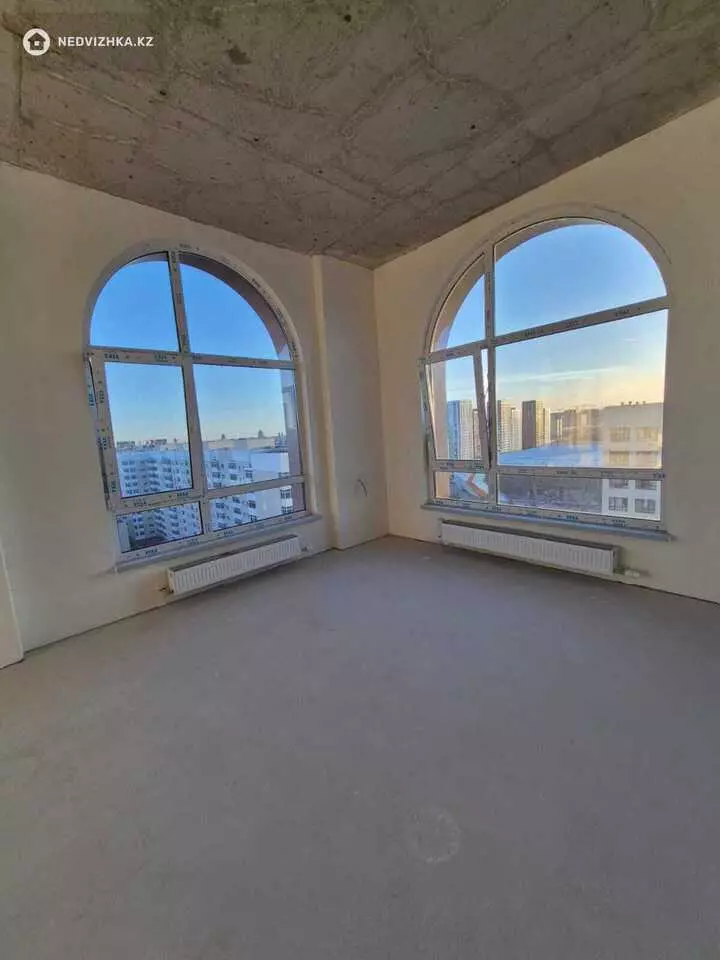 4-комнатная квартира, этаж 14 из 14, 160 м², 3-фотосурет