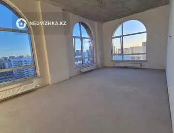 4-комнатная квартира, этаж 14 из 14, 160 м², миниатюра 2