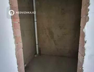 4-комнатная квартира, этаж 4 из 9, 119 м², миниатюра 7