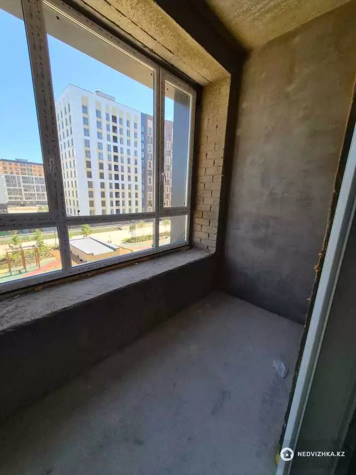 4-комнатная квартира, этаж 4 из 9, 119 м², фотография 5
