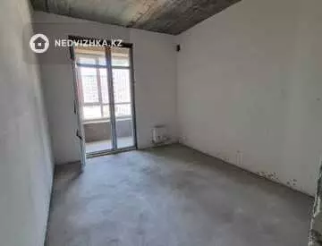 4-комнатная квартира, этаж 4 из 9, 119 м², миниатюра 8