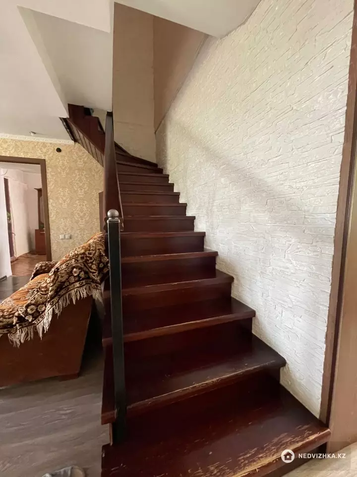 5-комнатная часть дома, 6 соток, 150 м², фотография 5