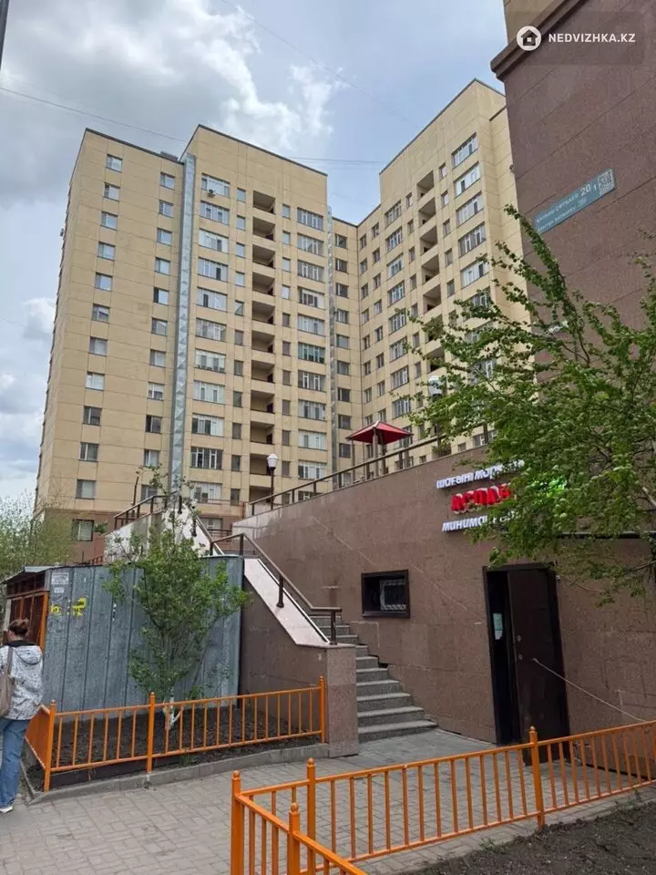 2-комнатная квартира, этаж 11 из 13, 101 м²