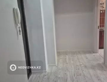 1-комнатная квартира, этаж 4 из 5, 35 м²