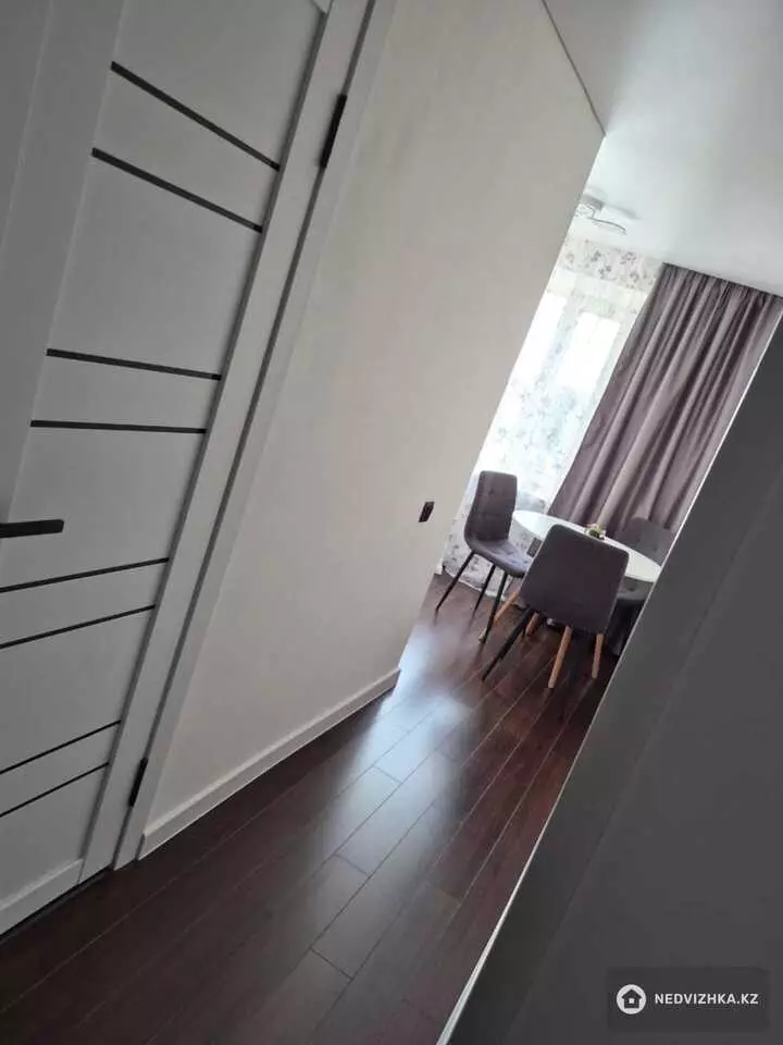 2-комнатная квартира, этаж 7 из 9, 46 м², фотография 2