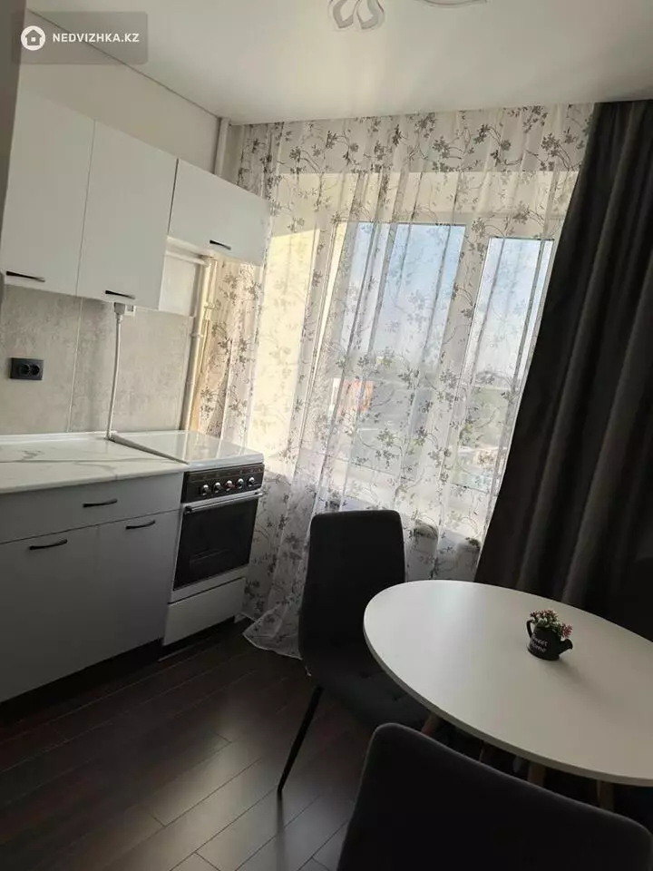 2-комнатная квартира, этаж 7 из 9, 46 м², фотография 3