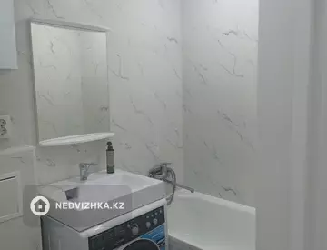 2-комнатная квартира, этаж 7 из 9, 46 м², миниатюра 5