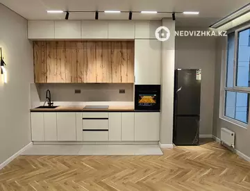 2-комнатная квартира, этаж 3 из 13, 51 м²
