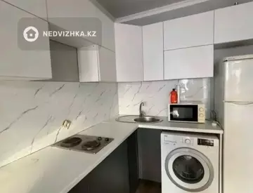 2-комнатная квартира, этаж 10 из 13, 55 м²